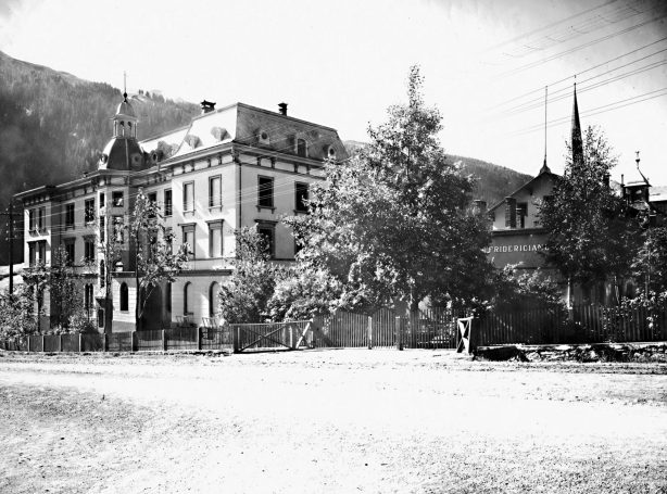 Abb. 17 | Schulsanatorium Fridericianum in Davos (Foto, um 1900). Foto: Archiv Thomas Hirthe